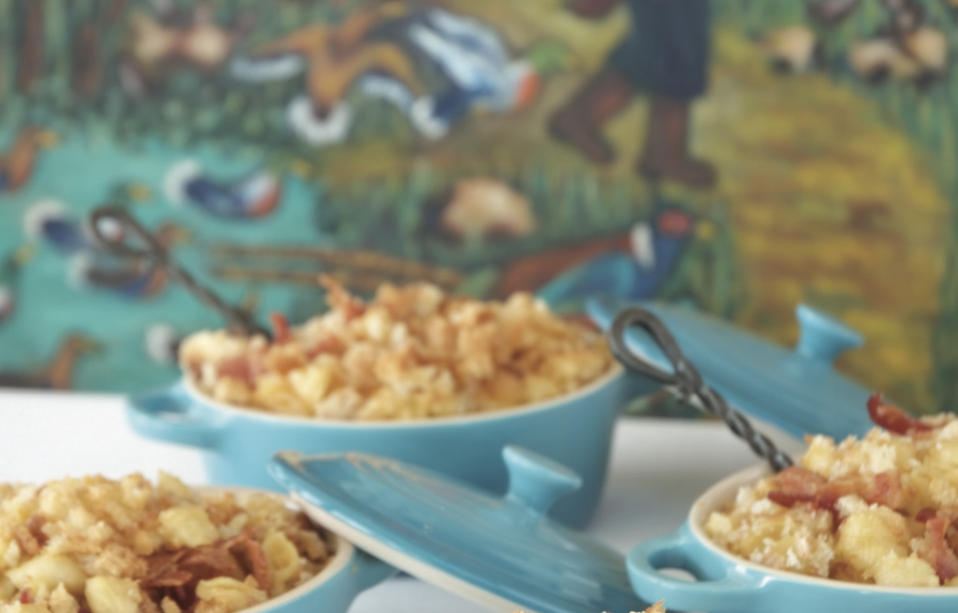 BAKED MACARONI AND CHEESE WITH BACON